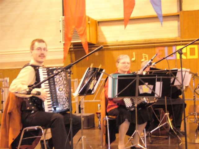 2008-03-30  CHANT ET ACCORDEON SANS FRONTIERES 029